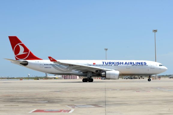aviones, bautizo aire, turkish
